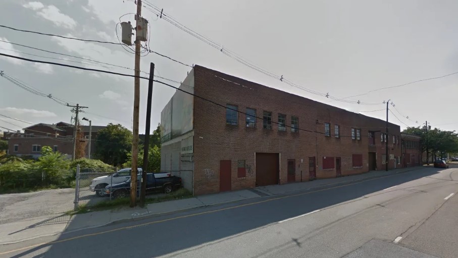 Storage / Warehouse - Mid-Hudson Bridge Area